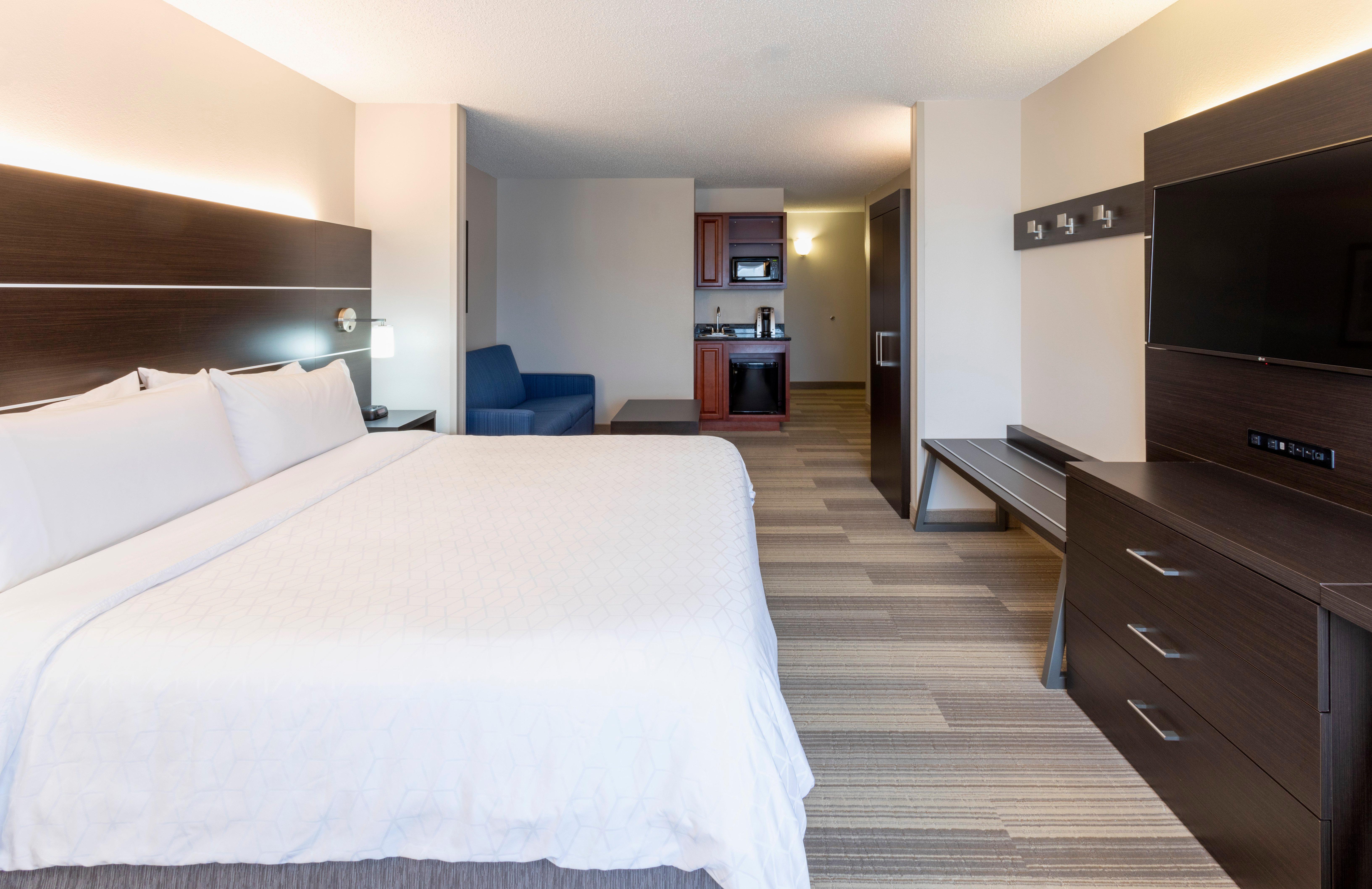 Holiday Inn Express Hotel & Suites-St. Paul By Ihg Vadnais Heights Bagian luar foto