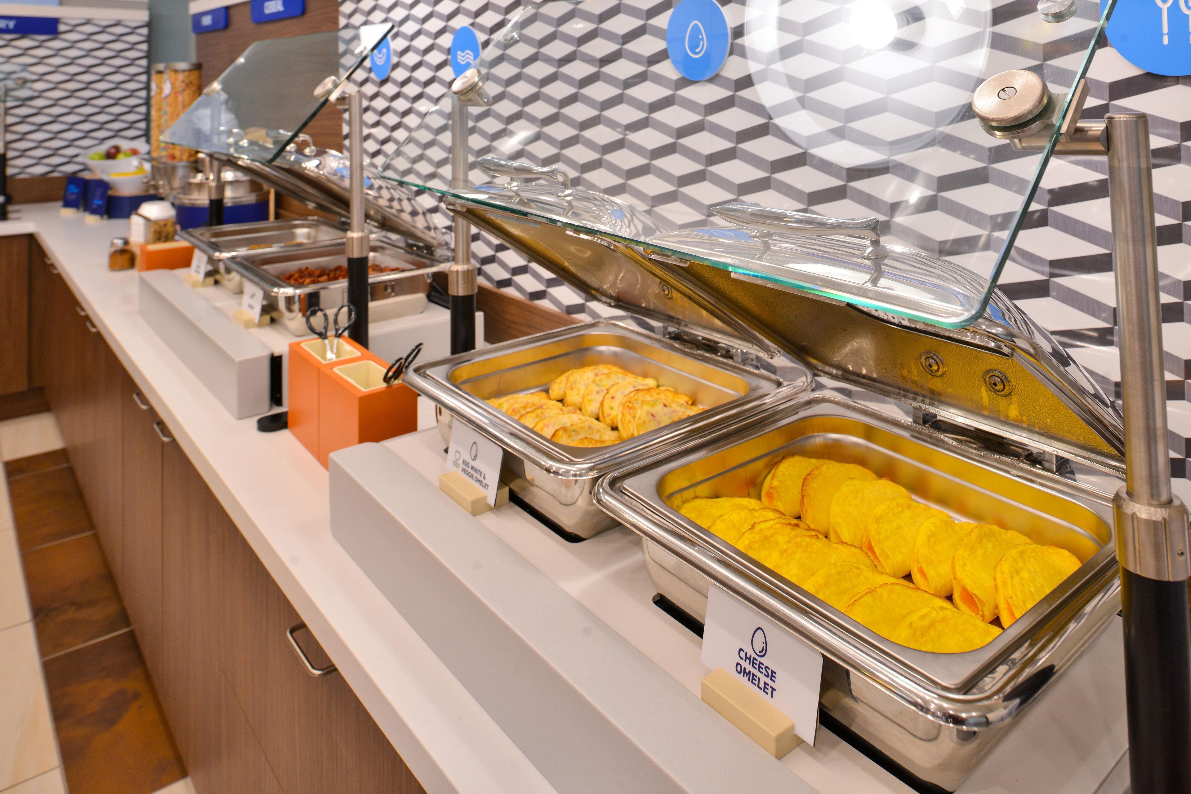 Holiday Inn Express Hotel & Suites-St. Paul By Ihg Vadnais Heights Bagian luar foto