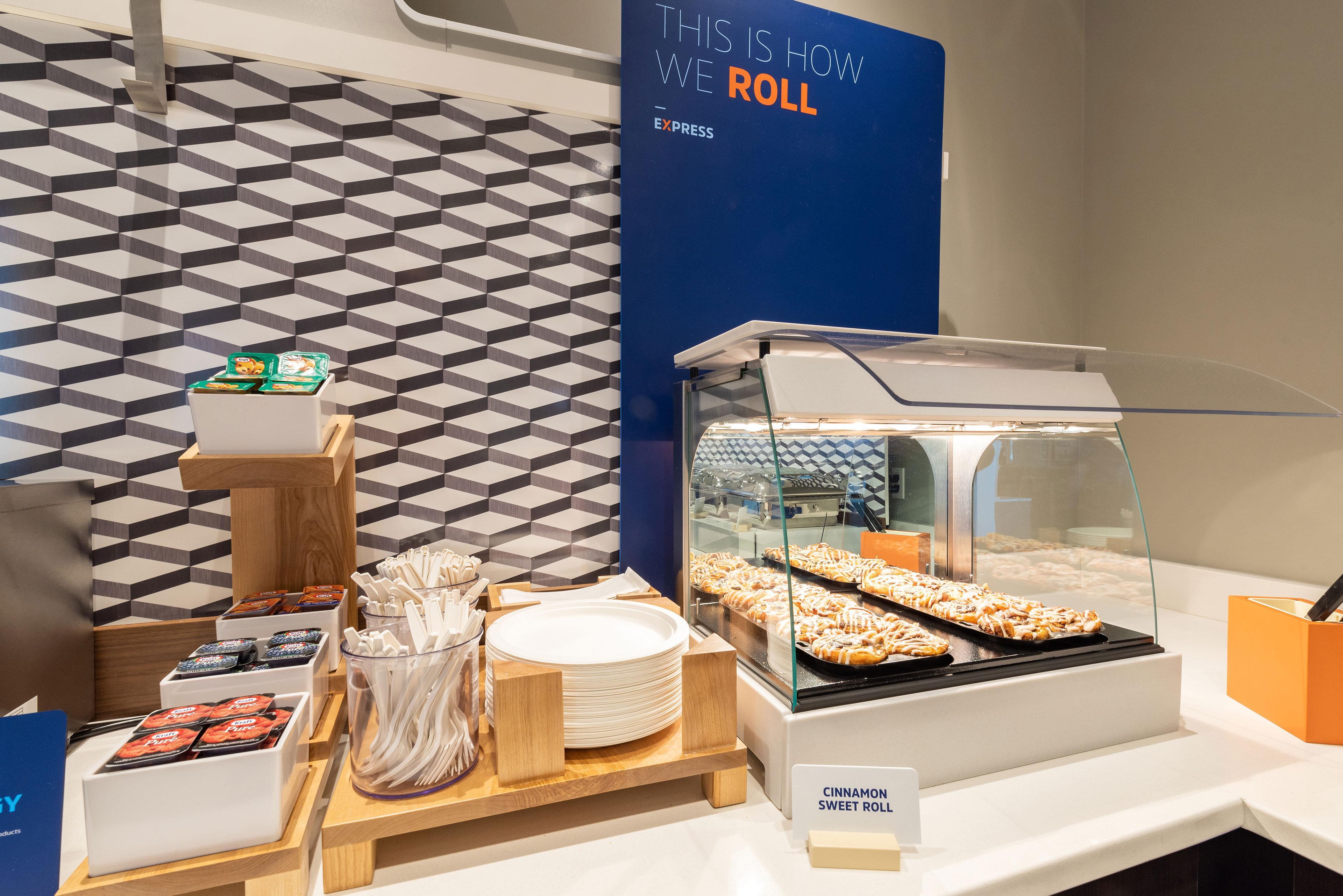 Holiday Inn Express Hotel & Suites-St. Paul By Ihg Vadnais Heights Bagian luar foto