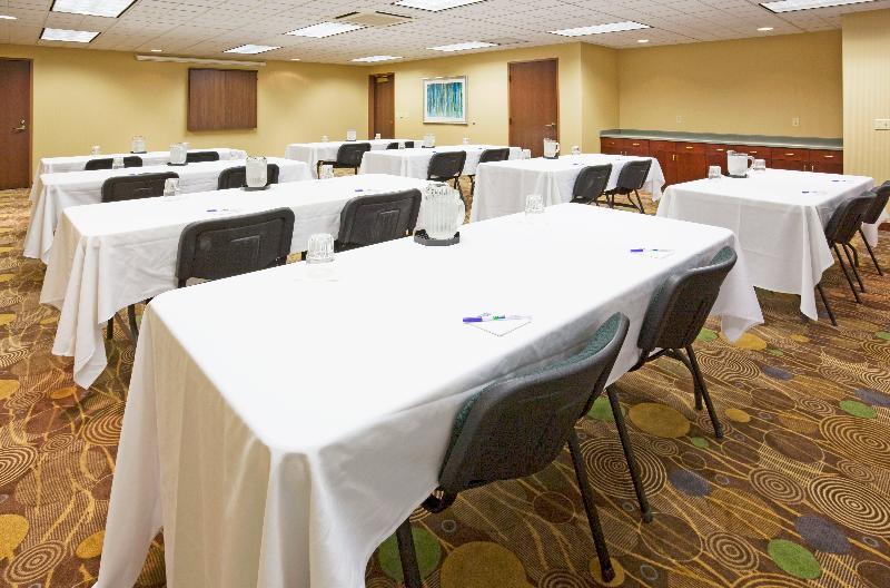 Holiday Inn Express Hotel & Suites-St. Paul By Ihg Vadnais Heights Bagian luar foto